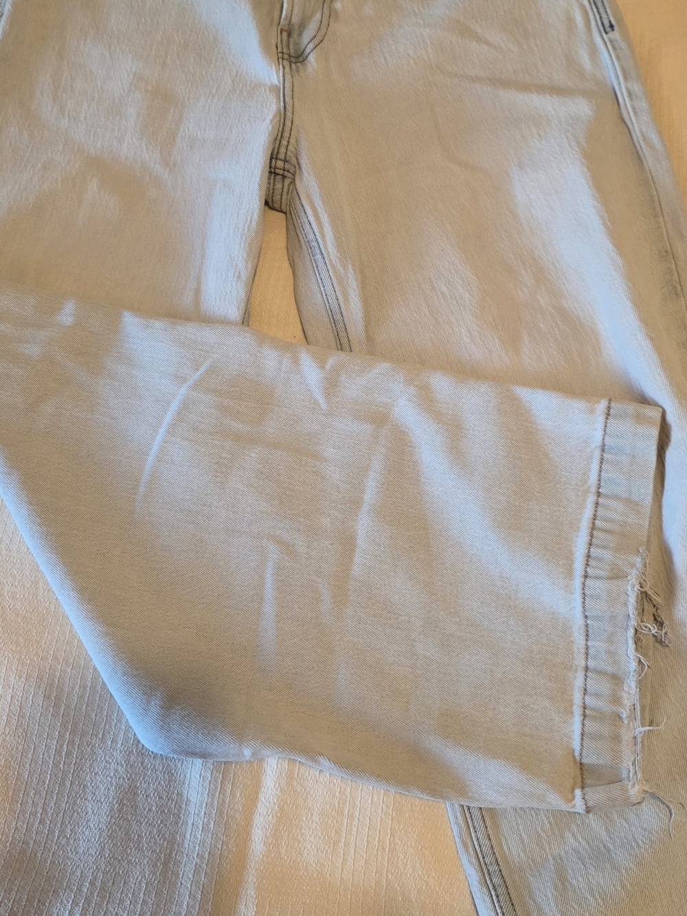 Hollister Light Wash Denim Jeans